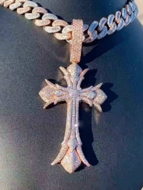 Luxurious Iced Out Pendants in 925 Silver, Made with VVS Moissanite Diamonds / Charms