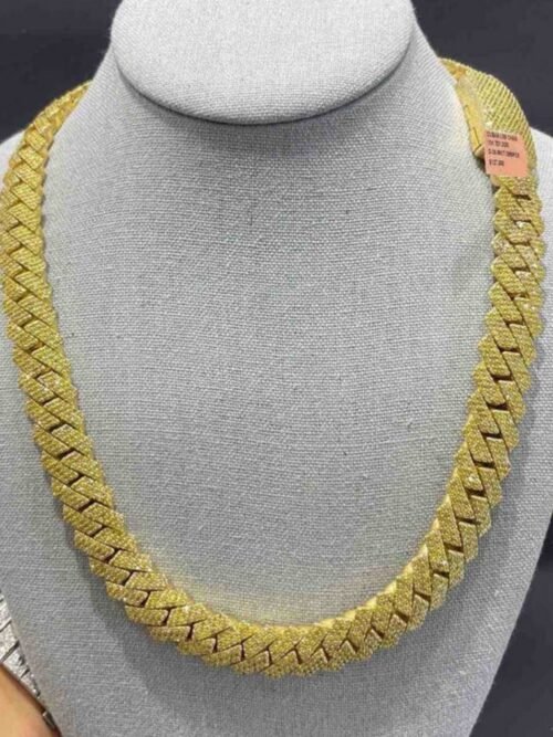 Gold Cuban link Chain